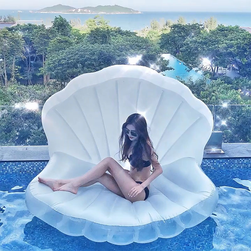 Blow Up Huge Clam Floatie Shell Pool Floating Raft Chair Rideon Inflatable Seashell Floats with Pearl Ball