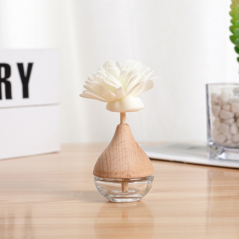 6Ml Car Aromatherapy empty perfume bottles clear glass car fragrance perfume bottle with flower wooden cap