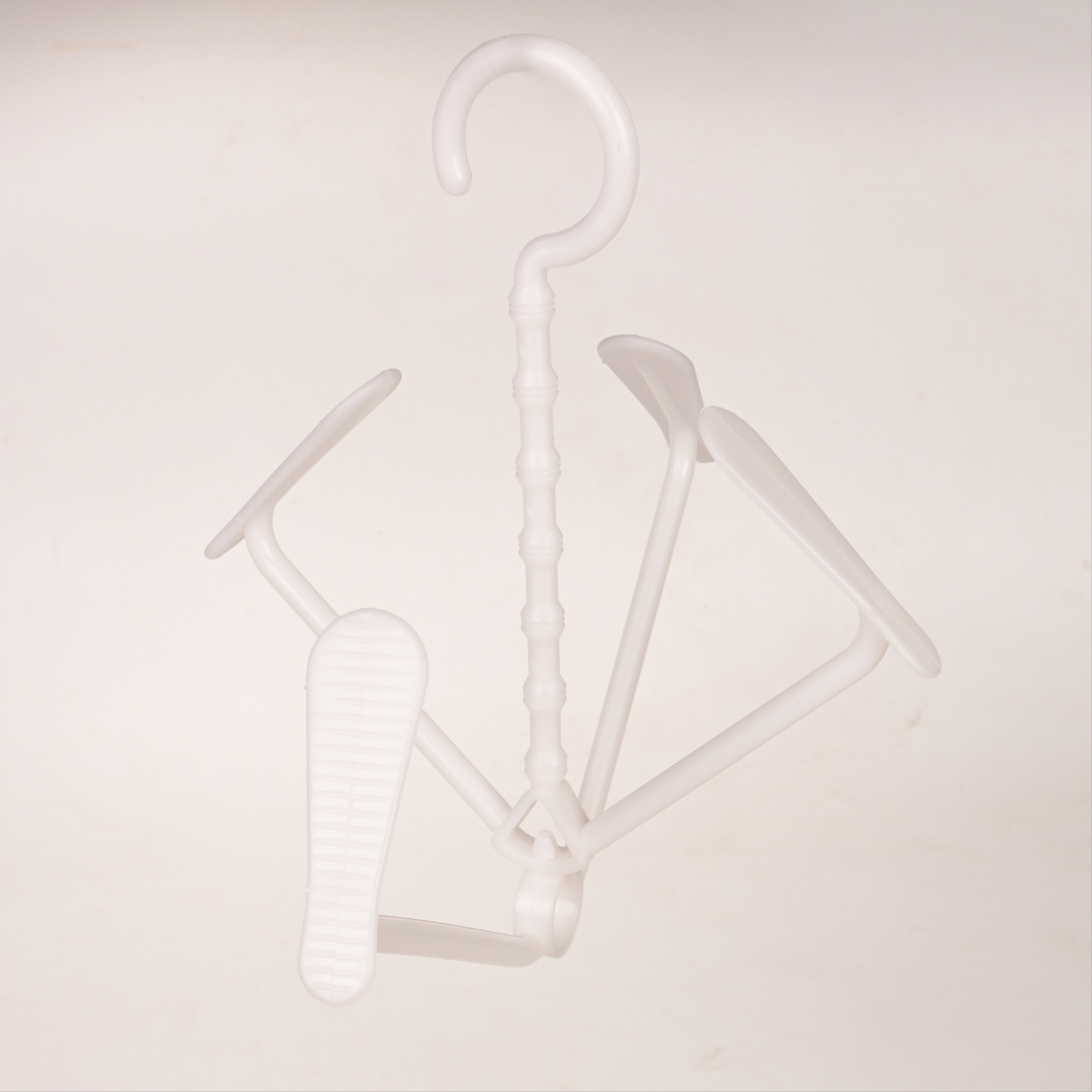 Best Selling Plastic Display Shoes Hanger Hook Used In The Supermarket Wholesale Shop Black Plastic Shoe Hanger