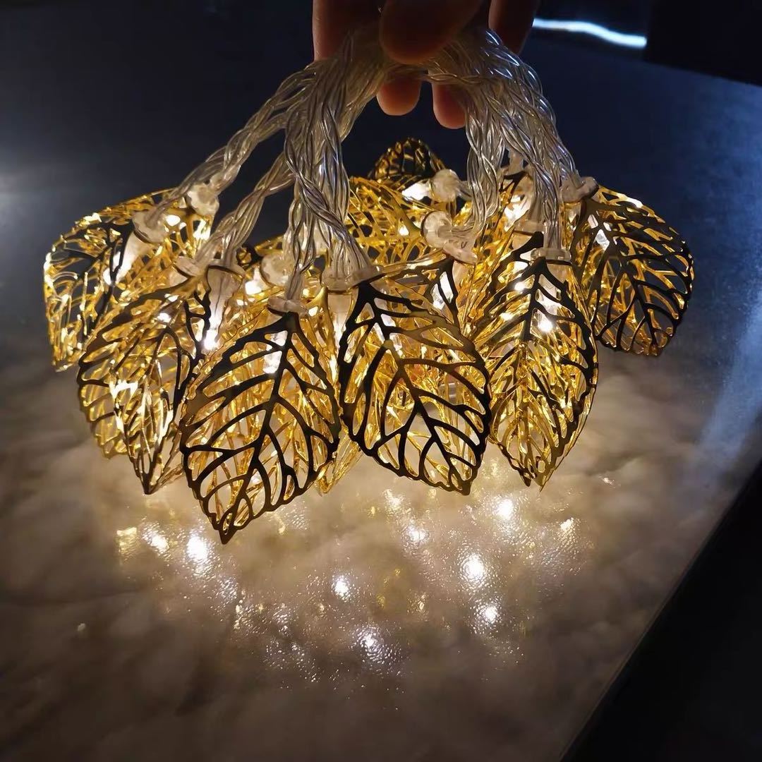 New  Christmas day  Golden leaves Holiday Solar LED String  Lamp solar outdoor garden light Grape solar led string light