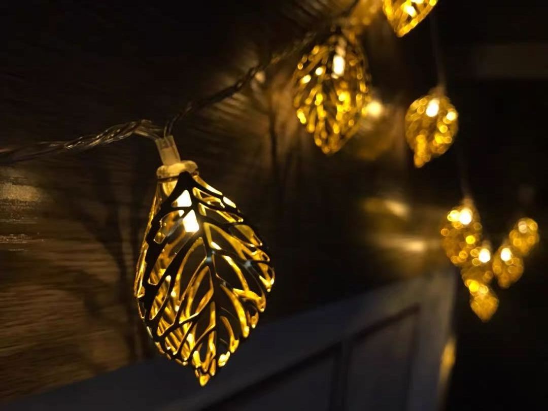 New  Christmas day  Golden leaves Holiday Solar LED String  Lamp solar outdoor garden light Grape solar led string light