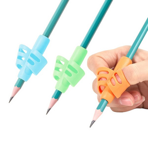 Children's Silicone Pencil Holder with Grip Trainer Pen Grip Aids for Kids Children Comfortable Pen Grip