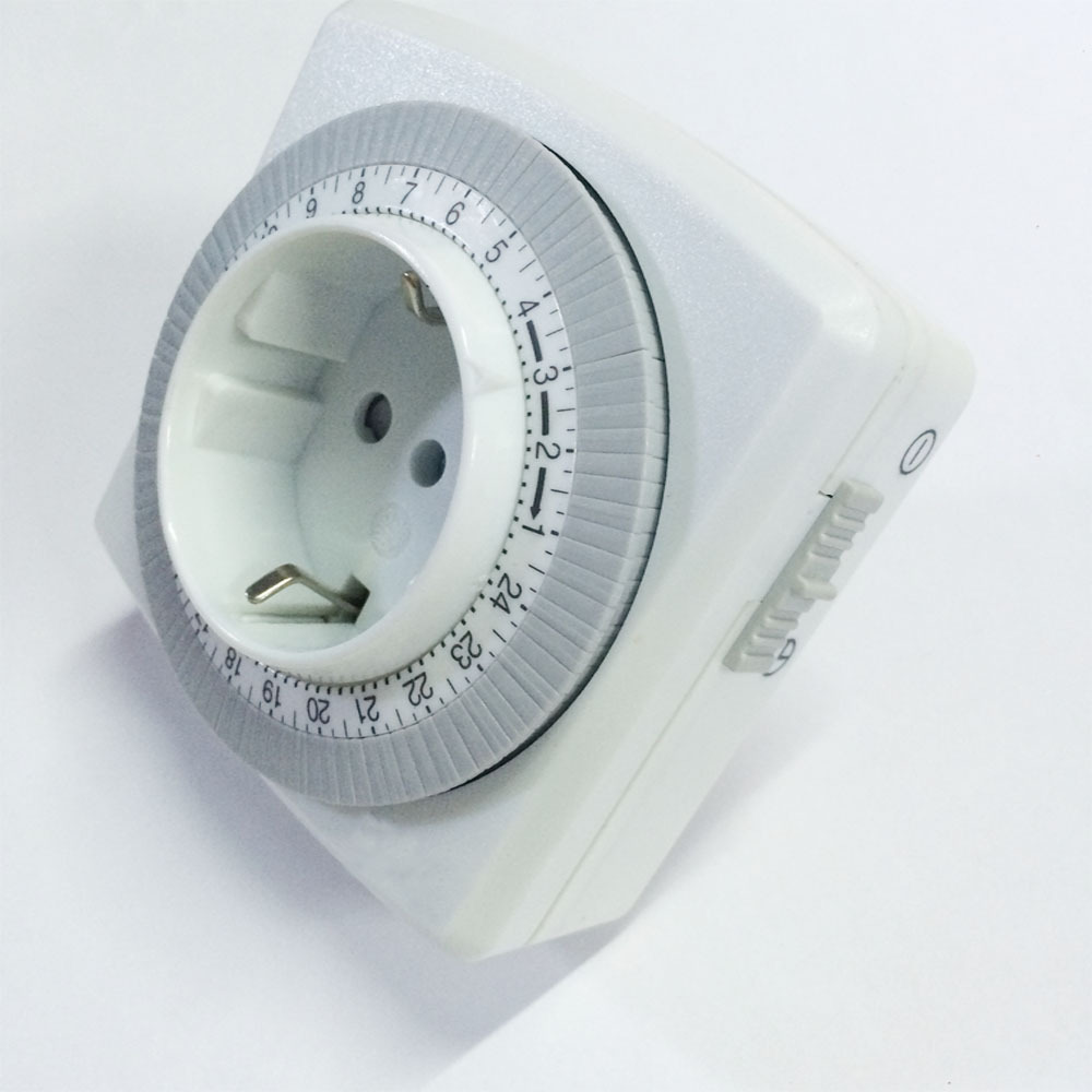 24 HOUR AC WALL PLUG MECHANICAL ANALOG TIMER SWITCH AUTO ON OFF TIMER ...