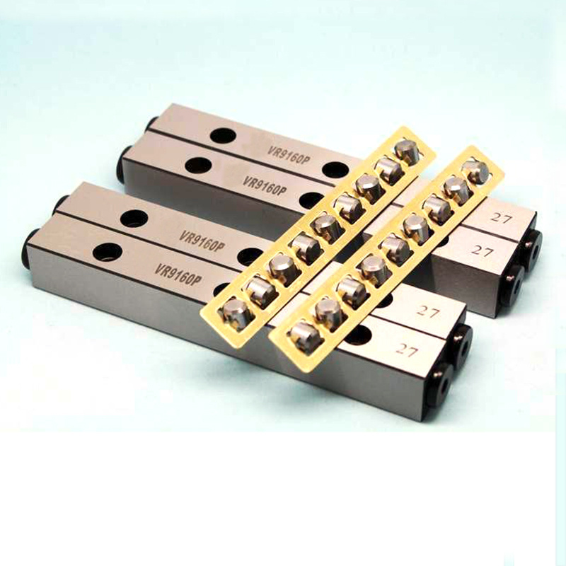 IKO motion products, cross roller CRW24-800, slide block linear guide