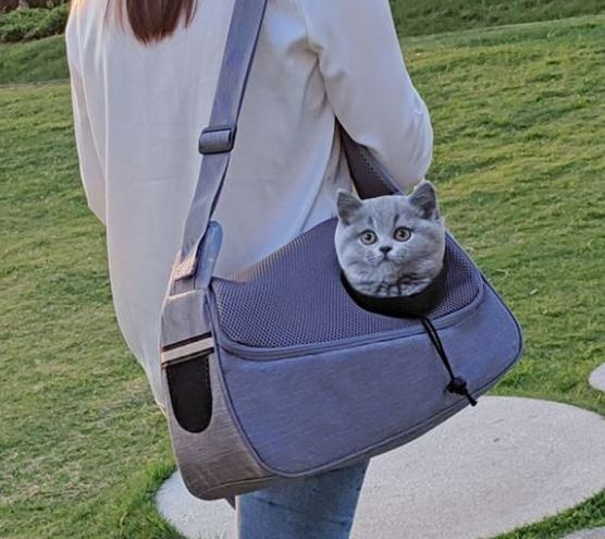 new cat Sling Carrier for Small Dogs Cats Breathable Mesh Travel Safe Sling Bag Pet Carrier Bag