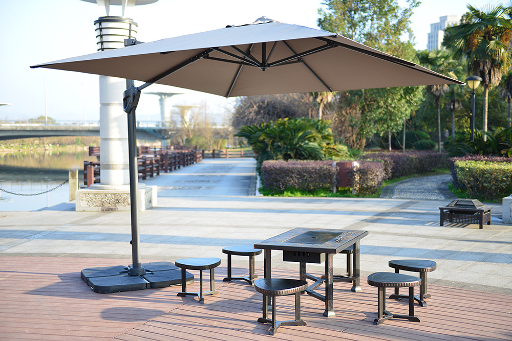 Best Selling Cantilever Umbrellas Parasol Luxury Restaurant Custom Patio Garden Outdoor Collapsible Outdoor Furniture 3m 150cm