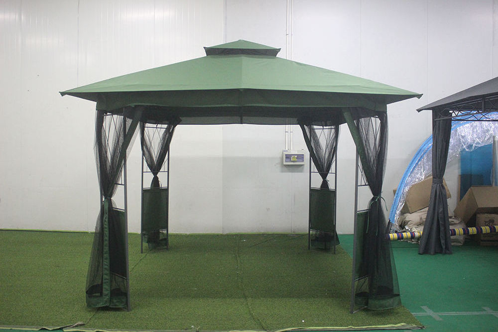 Good Price Outdoor Steel portable Gazebo with Mesh Curtain Sidewalls