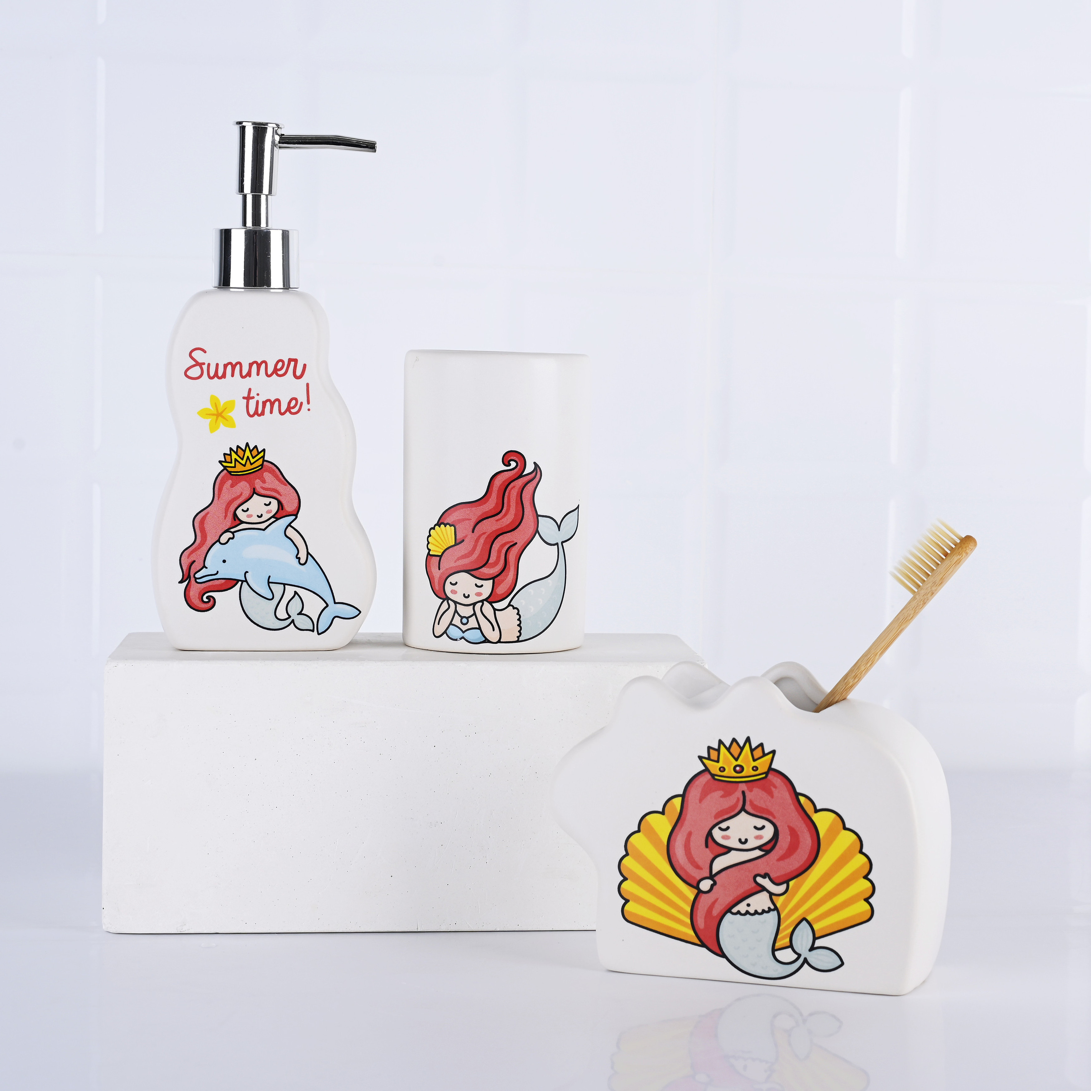 New Funny Design Cartoon baby ceramic bathroom accessories sets for kids Bathroom Products Accessories