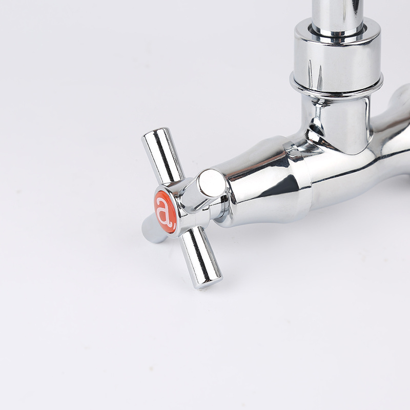 High quality sink faucet kitchen flexible hose faucet with aerator