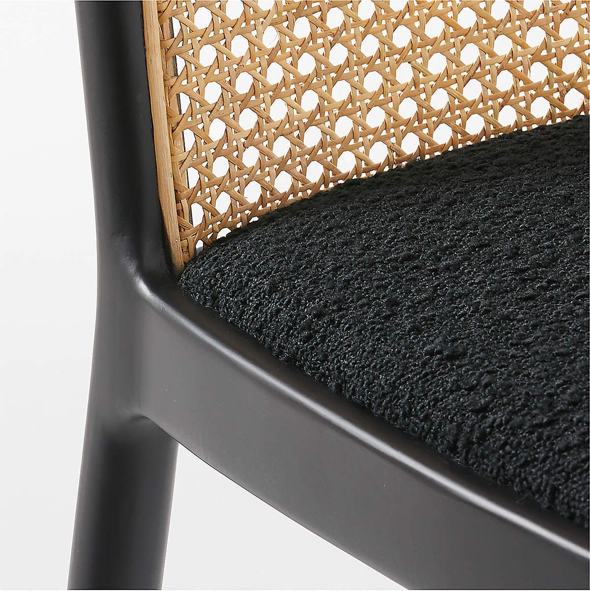 Hotel Dining Room Black Cane Rotan Rattan Wooden cafe Dining Chair Cane Accent boucle Chair with Cushion for Restaurant