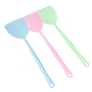 Colorful Plastic Fly Swatters Long Handle Manual Fly Swat Set