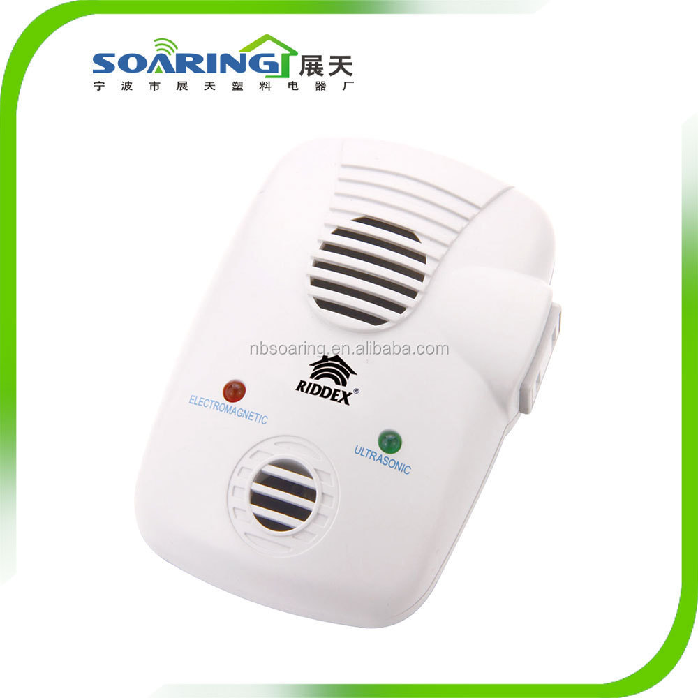 Professional electromagnetic & ultrasonic multifunction rat repeller