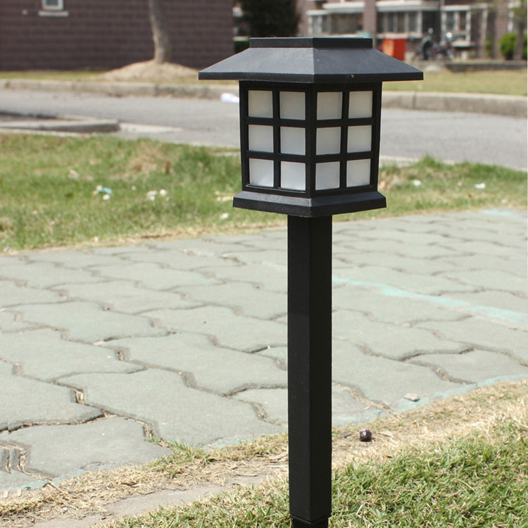 Plastic Outdoor  Lawn Solar Led Light Garden Lantern