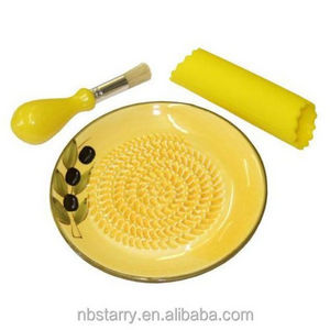 Grater plate for garlic / ceramic grater plate / garlic grater set