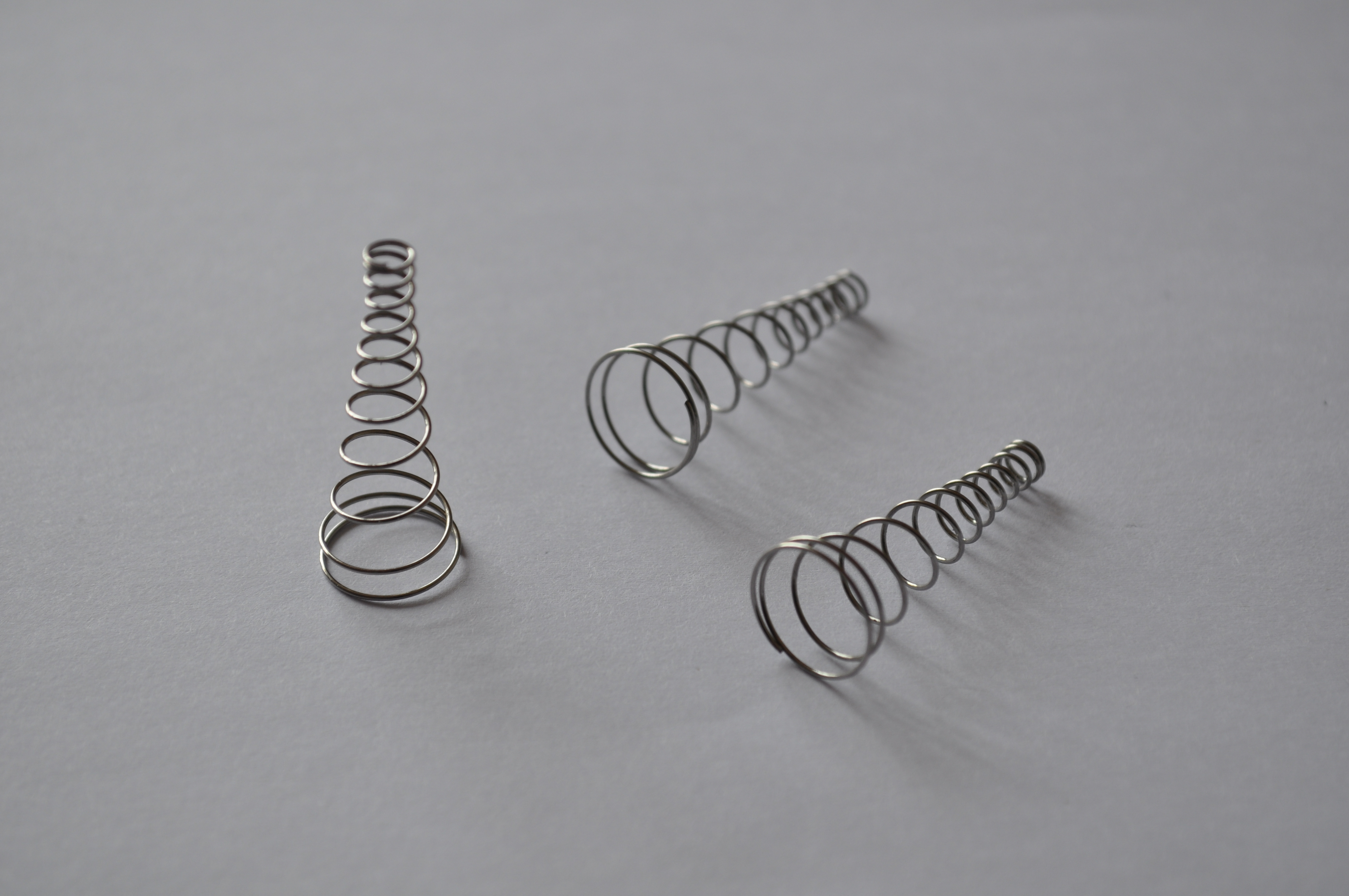 flexible steel wire spring high precision stainless steel small springs manufacture in China