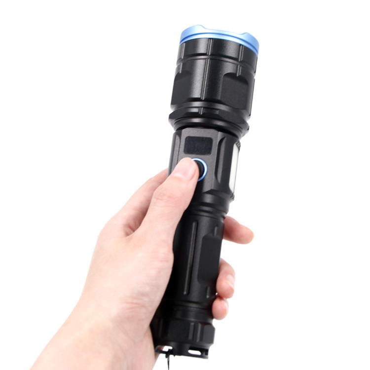 Super Bright 700lm 10W LED Powerful Rechargeable Aluminum Zoom Tactical Torch Flashlight