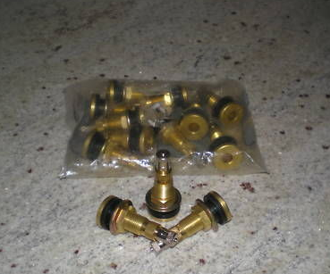 Truck Tractor Tubeless Tire Valve Stems Wheel Rim TR618A