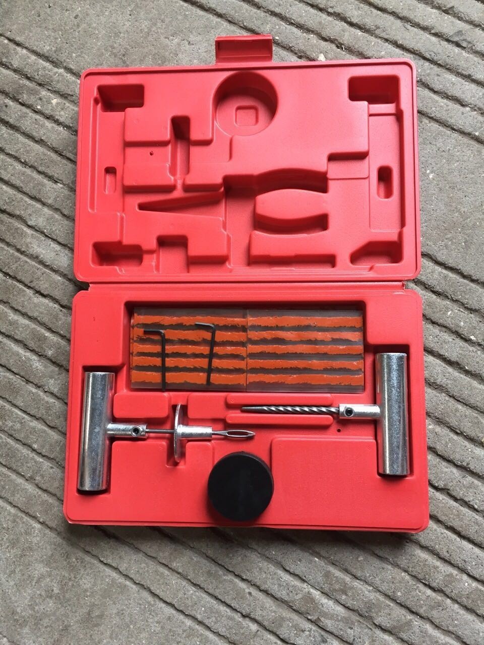 35 Pieces Tire Repair Tool Kit W/Case Plug Patch