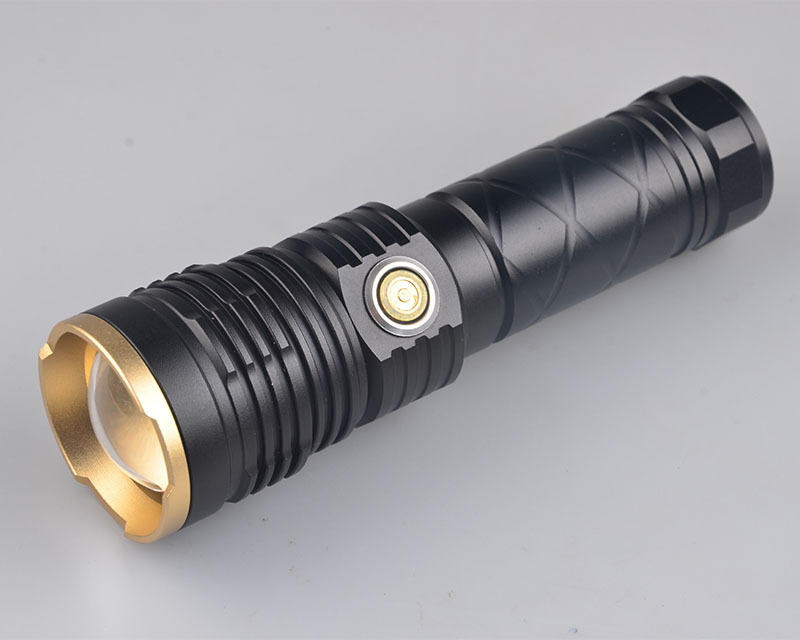 Outdoor Hunting Wide Beam Brightest Xhp50 Zoom Rechargeable 1000Lm Tactical Flashlight