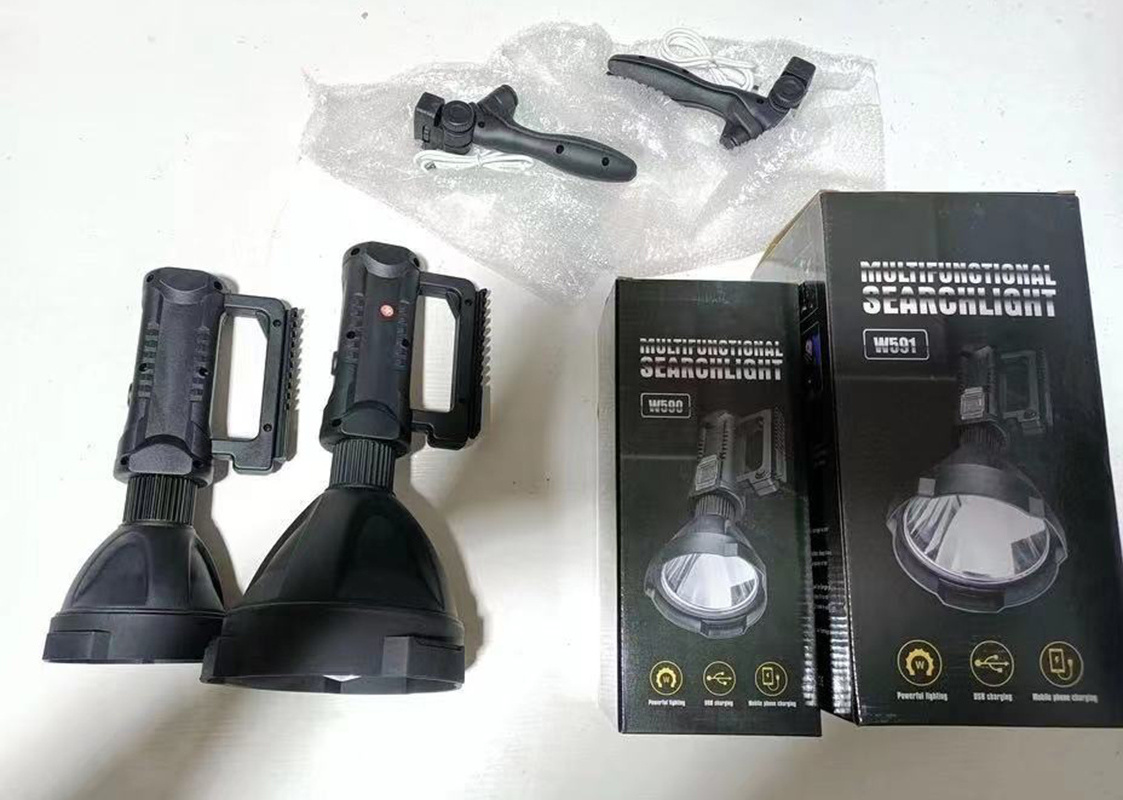 USB Rechargeable Search Light 15w 20w 18650 Battery Handheld search light P50 P70 P90 Searchlight With Tripod