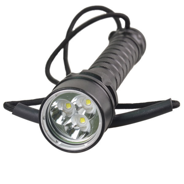 Powered by 2*18650 Batteries LED Diving Lantern High Bright Underwater 100m LED Dive Torch