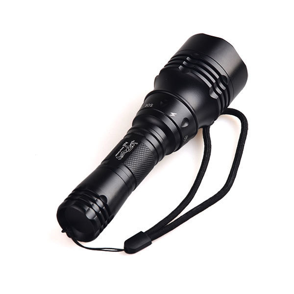 Powerful LED Under Water Flashlight XM-L2 LED Super Bright Waterproof IPx8 Portable Diving Light