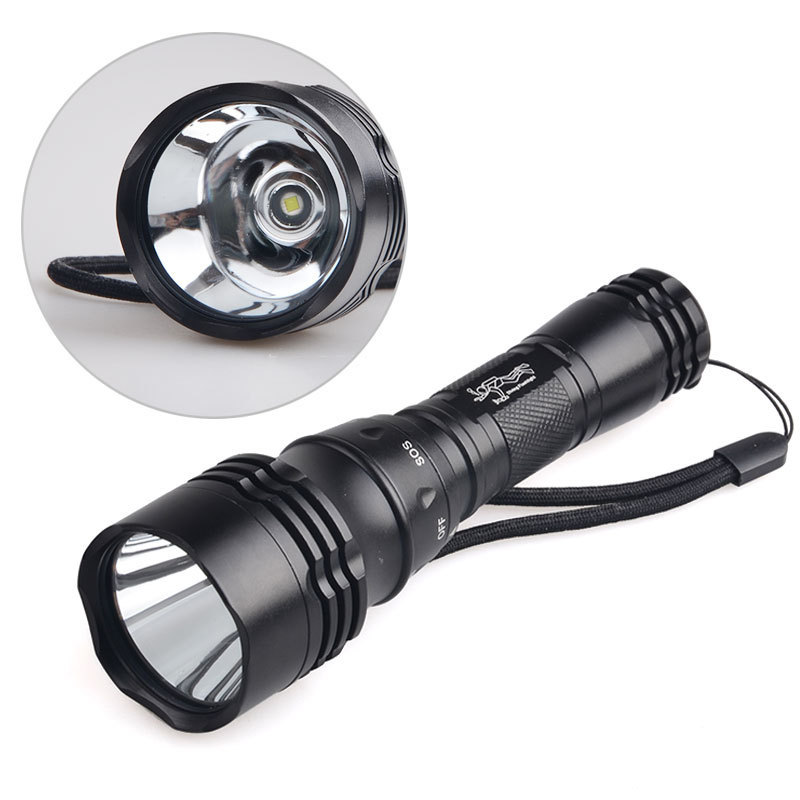 Powerful LED Under Water Flashlight XM-L2 LED Super Bright Waterproof IPx8 Portable Diving Light