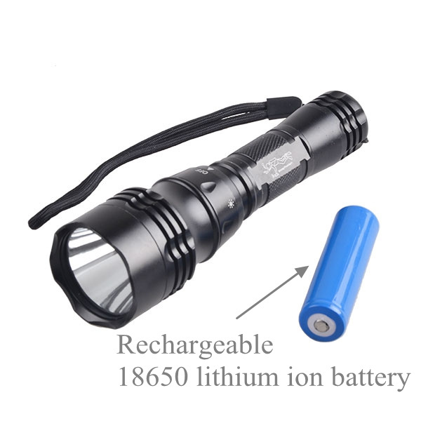 Powerful LED Under Water Flashlight XM-L2 LED Super Bright Waterproof IPx8 Portable Diving Light