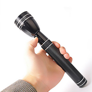 Middle East Strong Light Waterproof Worker Flashlight Self-defense Long Range 5W LED Torch Rechargeable