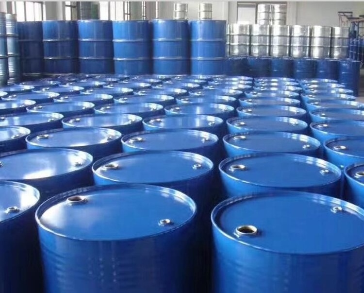 Madin in China Raw Chemical Silicon Oil L-580 used in Flexible Silicon Oil For Polyurethane