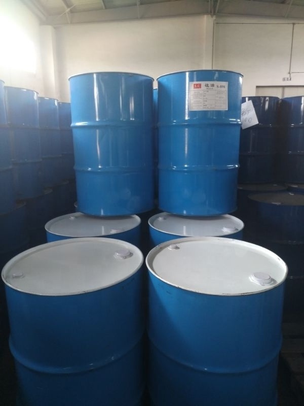 Madin in China Raw Chemical Silicon Oil L-580 used in Flexible Silicon Oil For Polyurethane