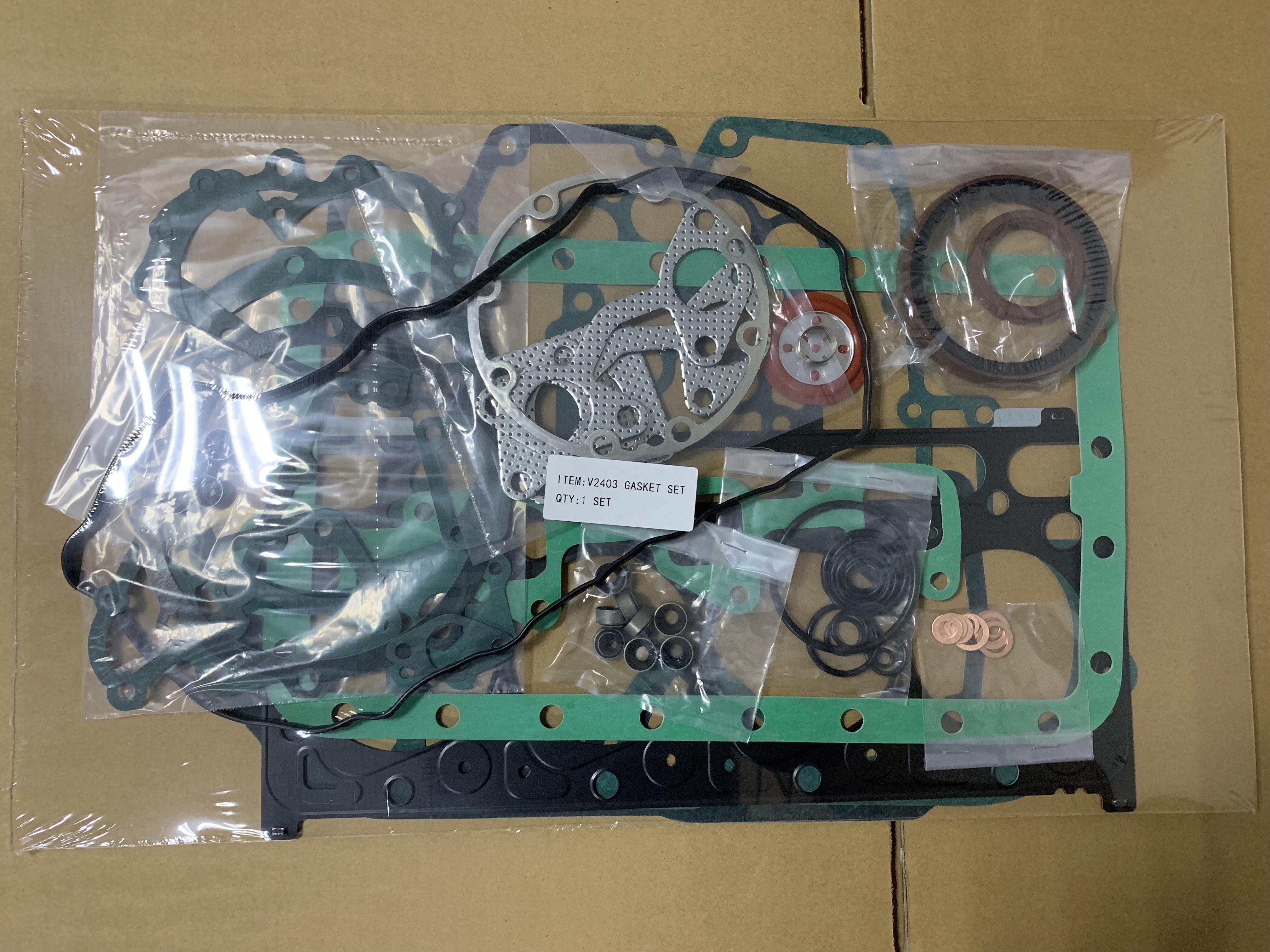 1G465-99350 1G486-99360 Fit For Kubota Tractor L4508 V2403 4D87 Full Complete Gasket Set Kit Diesel engine gasket Spare Parts