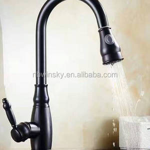 Brass Kitchen Faucet Wholesale and Retail Promotion Modern Ceramic Apartment Pull Out Kitchen Faucet Gold Black Color Polished