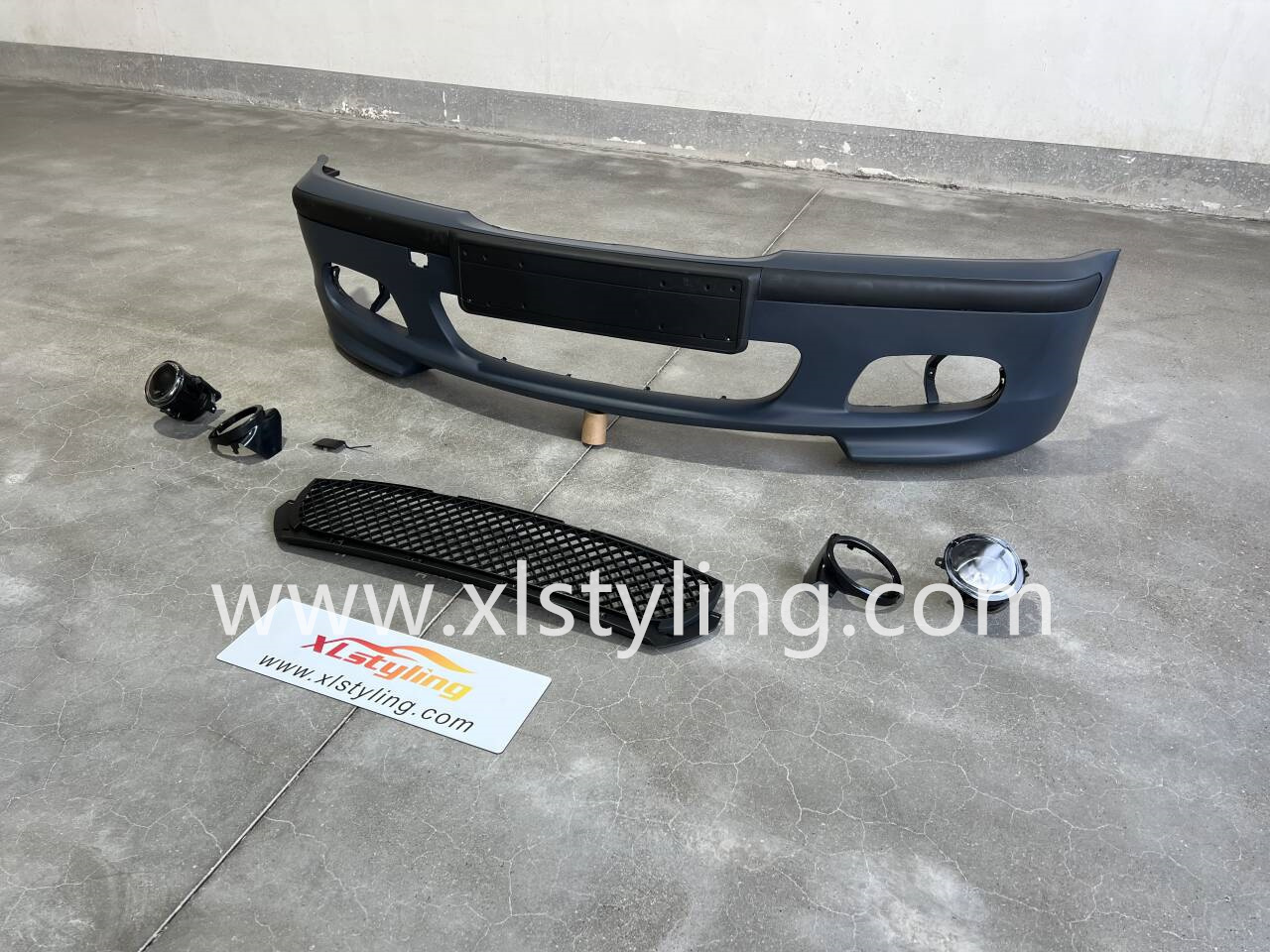 High quality conversion facelift bodykit MT front bumper with grille grill fog lamp for BMW E46 4 doors body kit