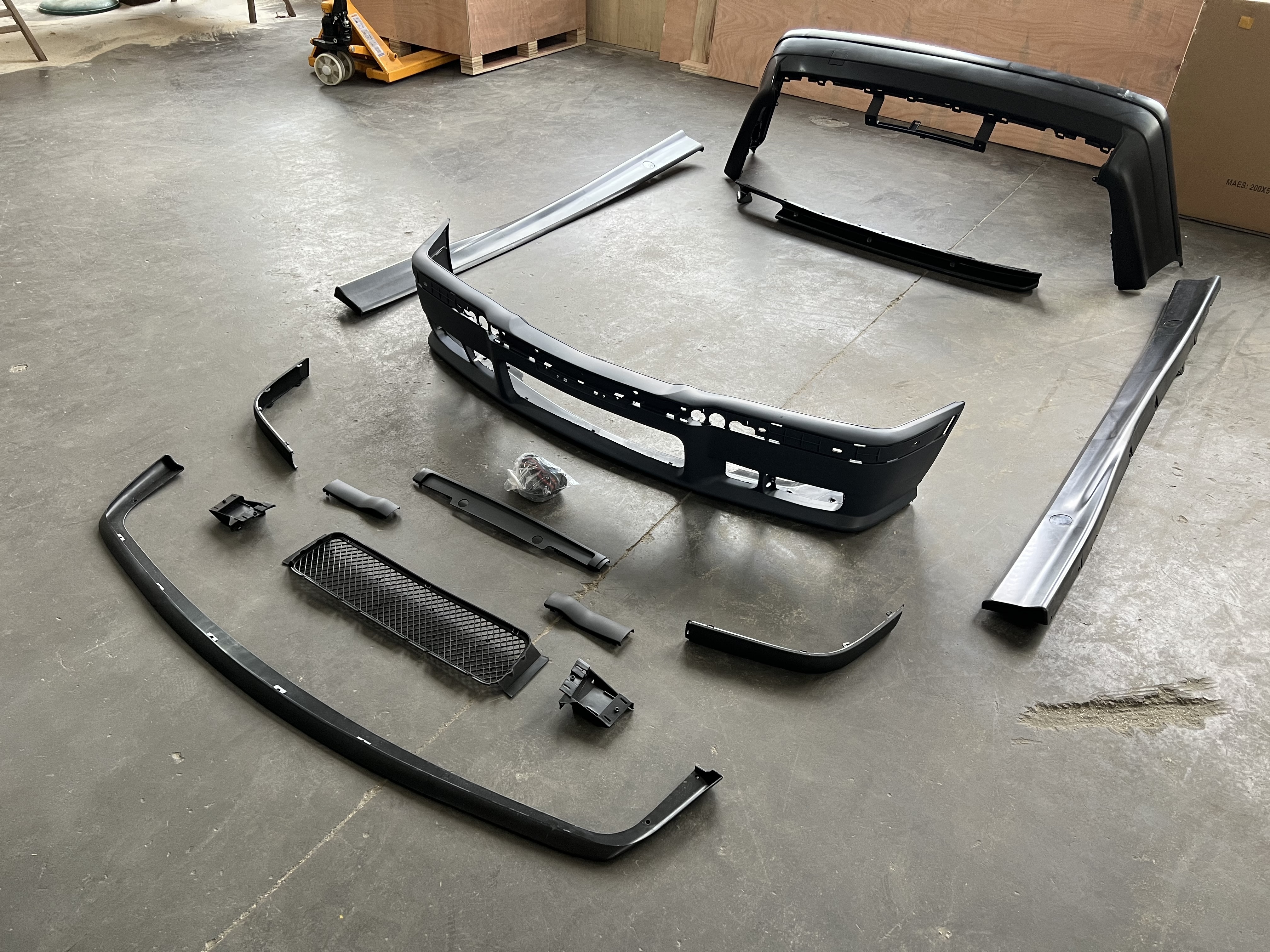 Car facelift conversion body kits for BMW 3 series E36 1990-1998 M3 front bumper