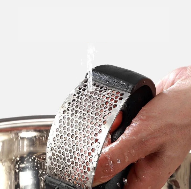 Kitchen Stainless Steel Onion Grater Pressing Garlic Slicer Crusher Shredder Manual Garlic Grinder