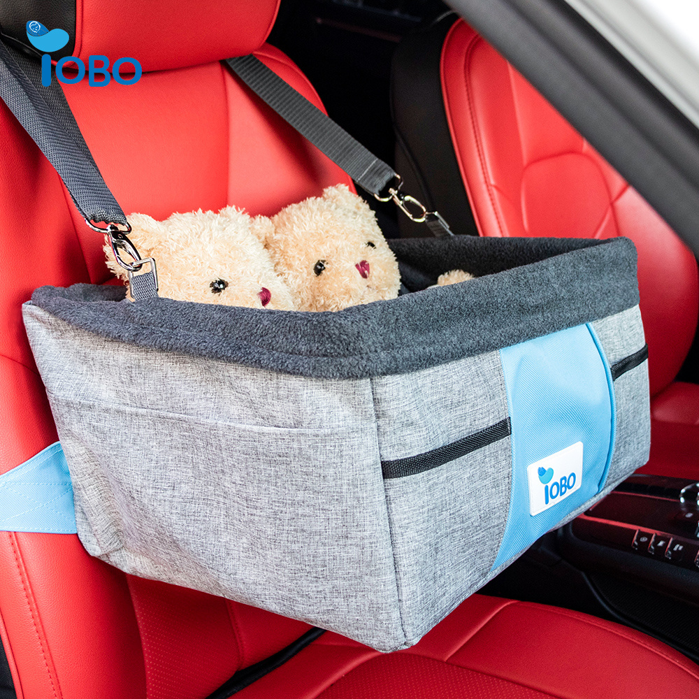 Pet Products Portable Console Booster Dog Car Seat Carrier Small Dogs Cats Luxury Car Seat for Center Car Armrest