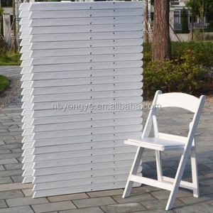 Hot sell Garden resin white folding chair with factory direct price