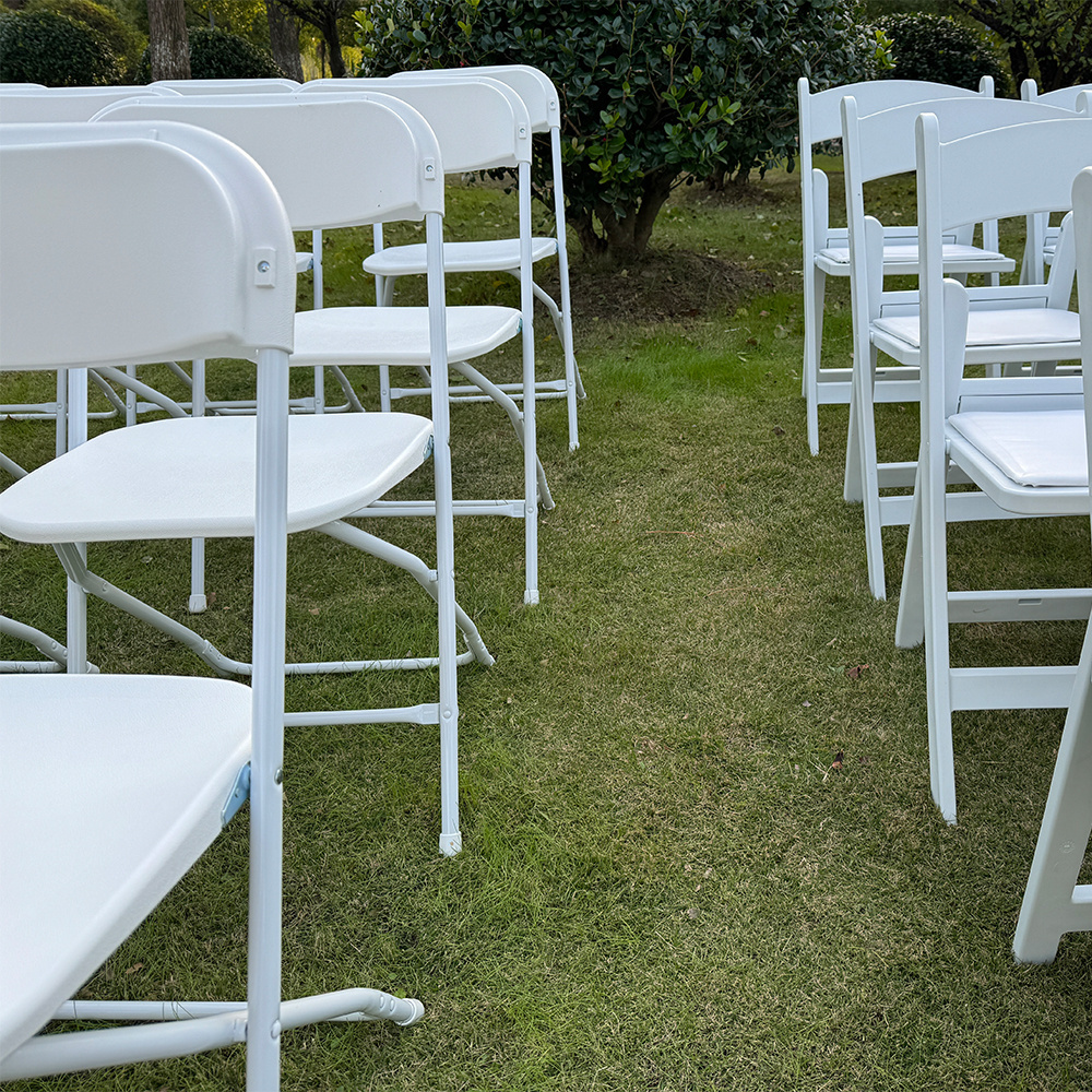 white folding chairs wholesale Steel and plastic folding chairs are suitable for lawn weddings party rentals birthday garden