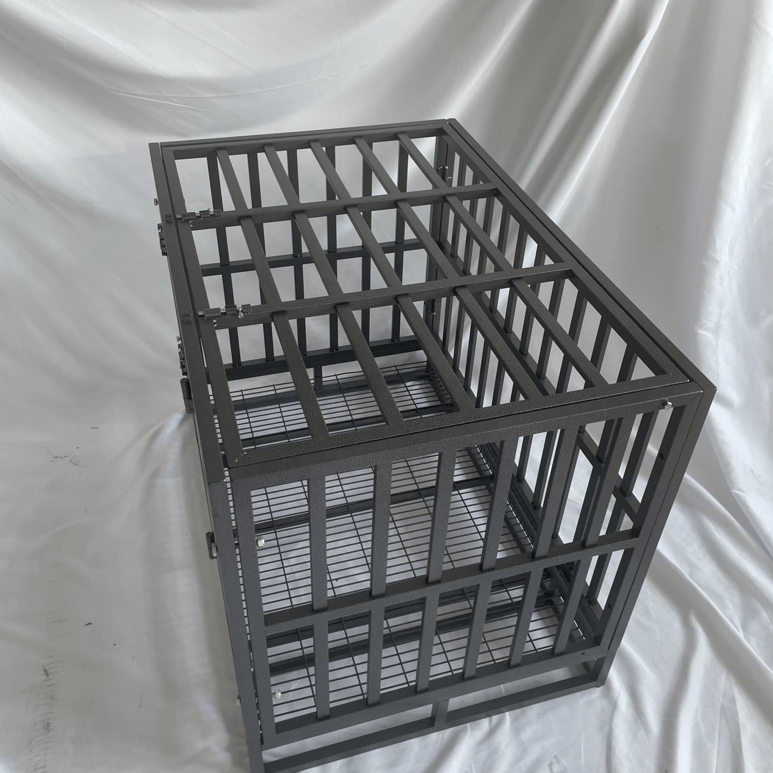 indoor iron metal pet cages outdoor stackable crates heavy-duty customizable breathable folded dog cage pet kennel