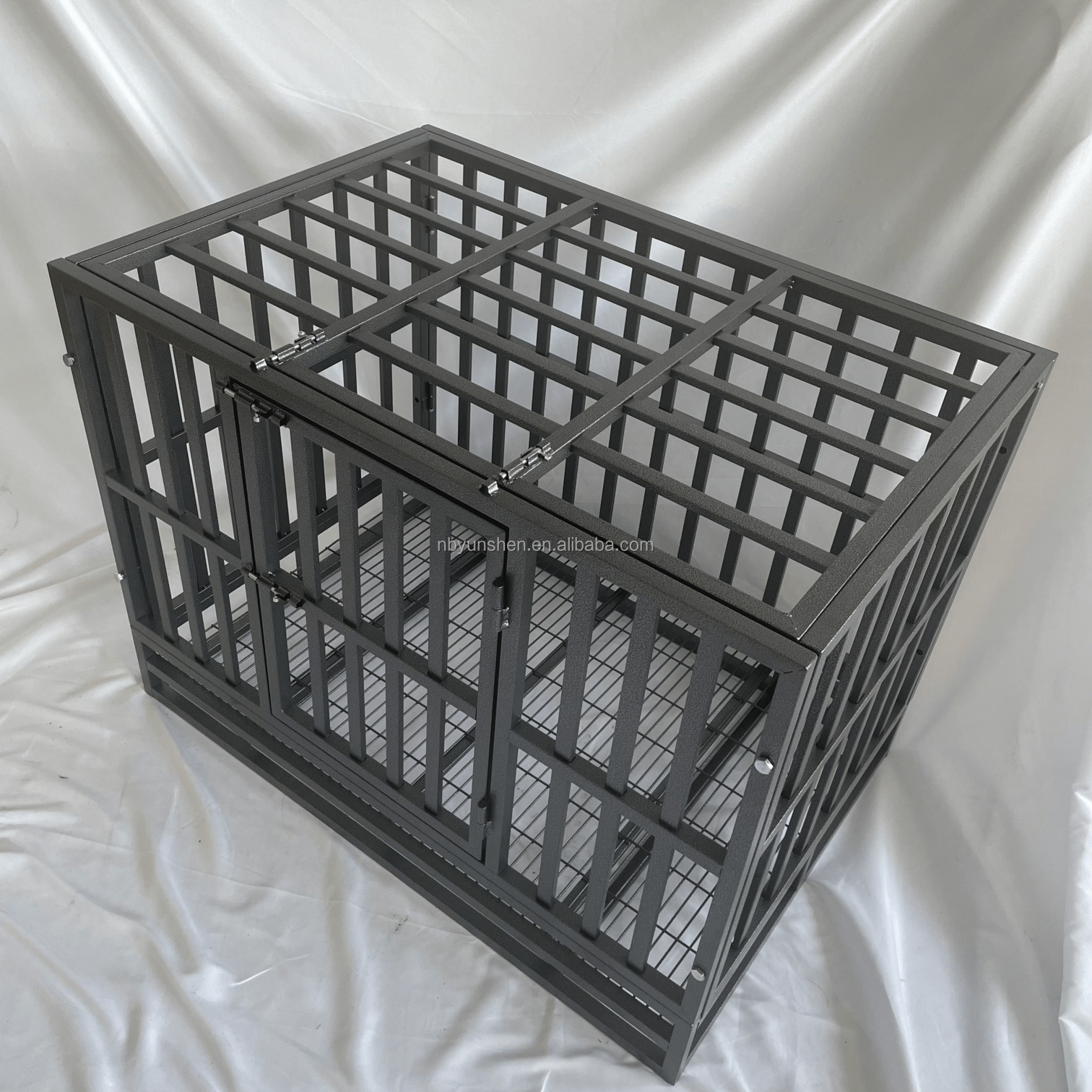 37inch crates kennel pet cages for dog stackable folded breathable heavy-duty kennel iron metal material