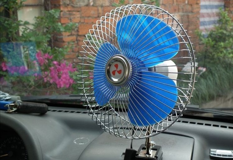 New 12V Powered Mini Automobile Fan Car Truck Vehicle Cooling Cool Air Fan