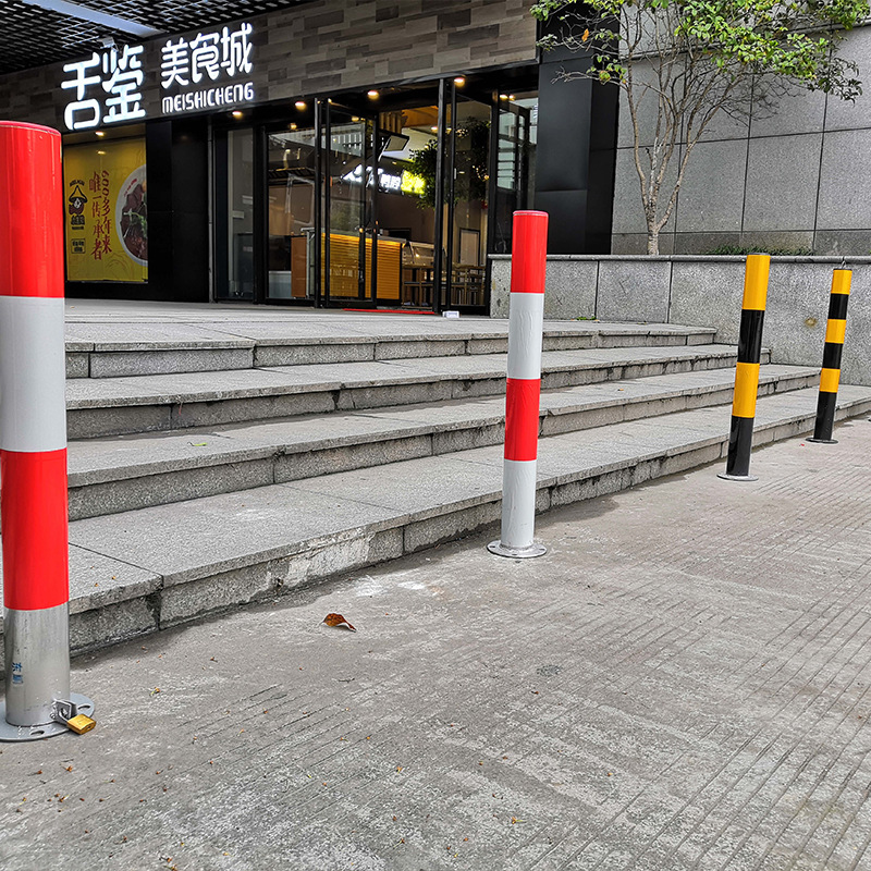 Odm Oem Parking Lot Barrier Stainless Steel Bollard Traffic Safety Barriers Pillar Removable Bollard Road Security Bollard