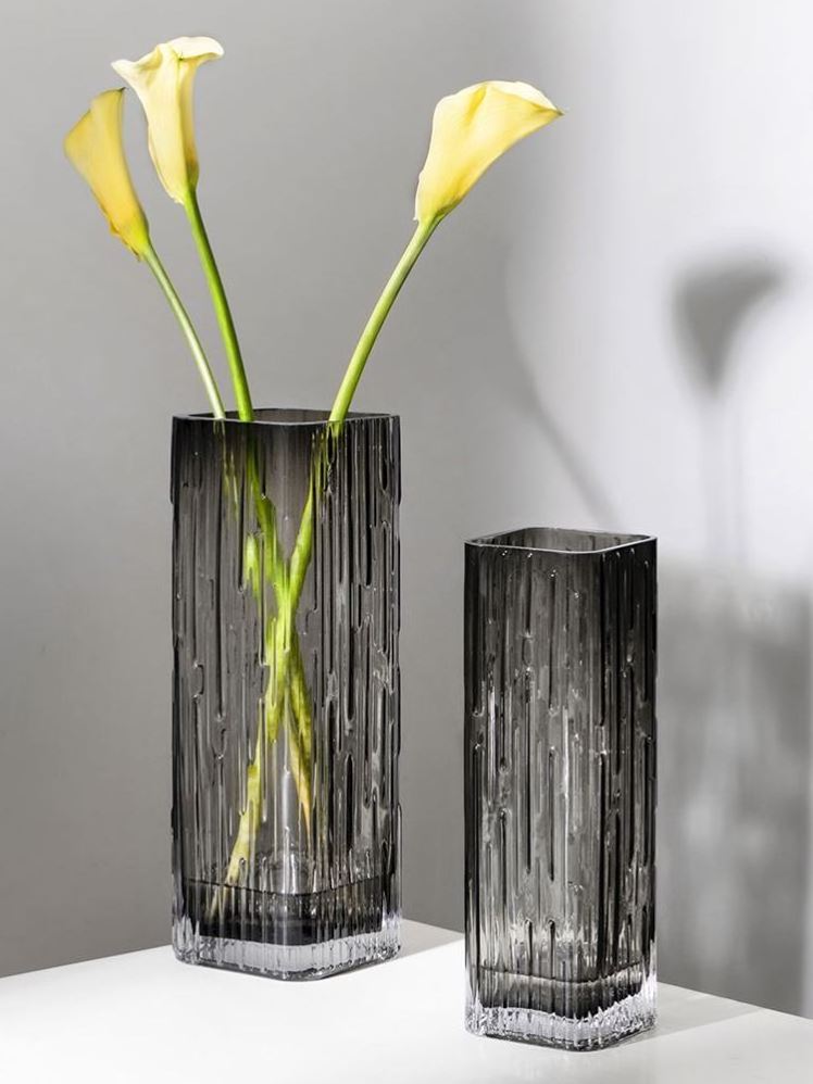 Modern Style Square Transparent Wake-up Flower Arrangement glass Vase for Flower Shop