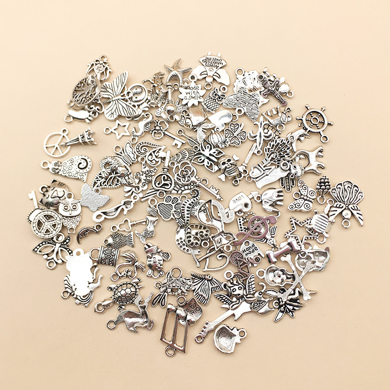 100pcs Mixed Tibetan Silver Metal Charms Pendant Beads for Jewelry Making Bracelet DIY Earrings Necklace