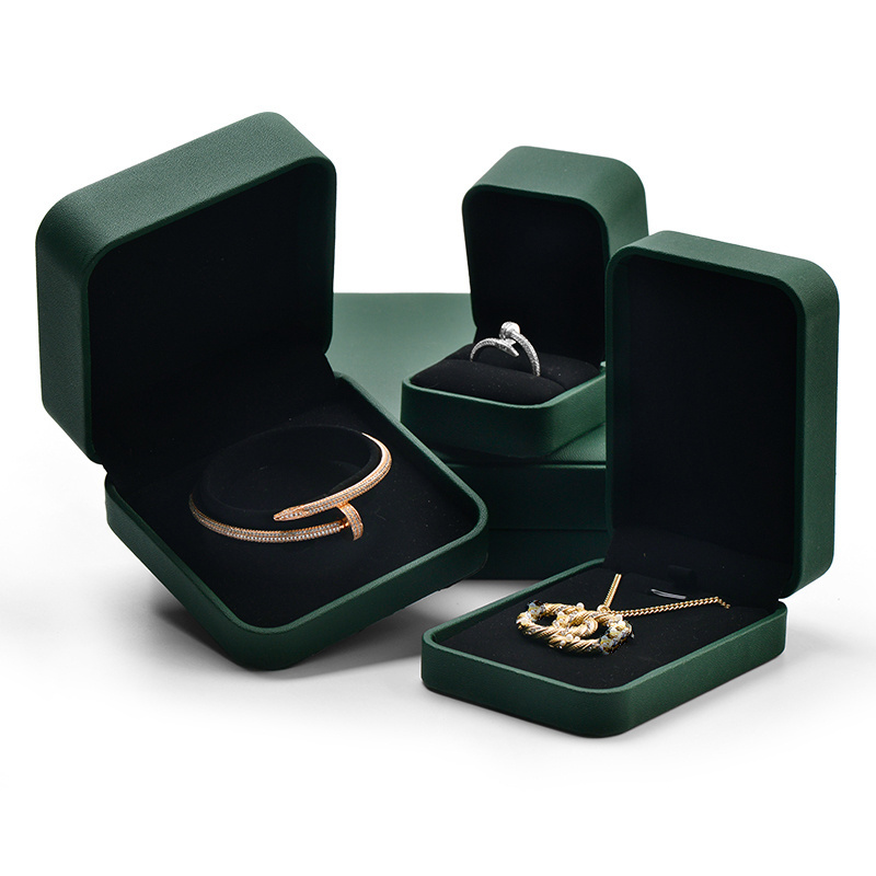 FANXI H077 custom logo greener Leather Jewelry Box Ring Earrings Pendant Necklace Box Jewelry Packaging