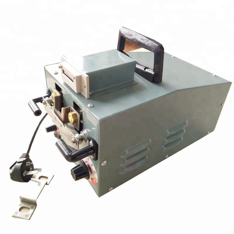 Automatic counter photoelectric sensor chicken debeaking machine chicken beak cutter poultry debeaker