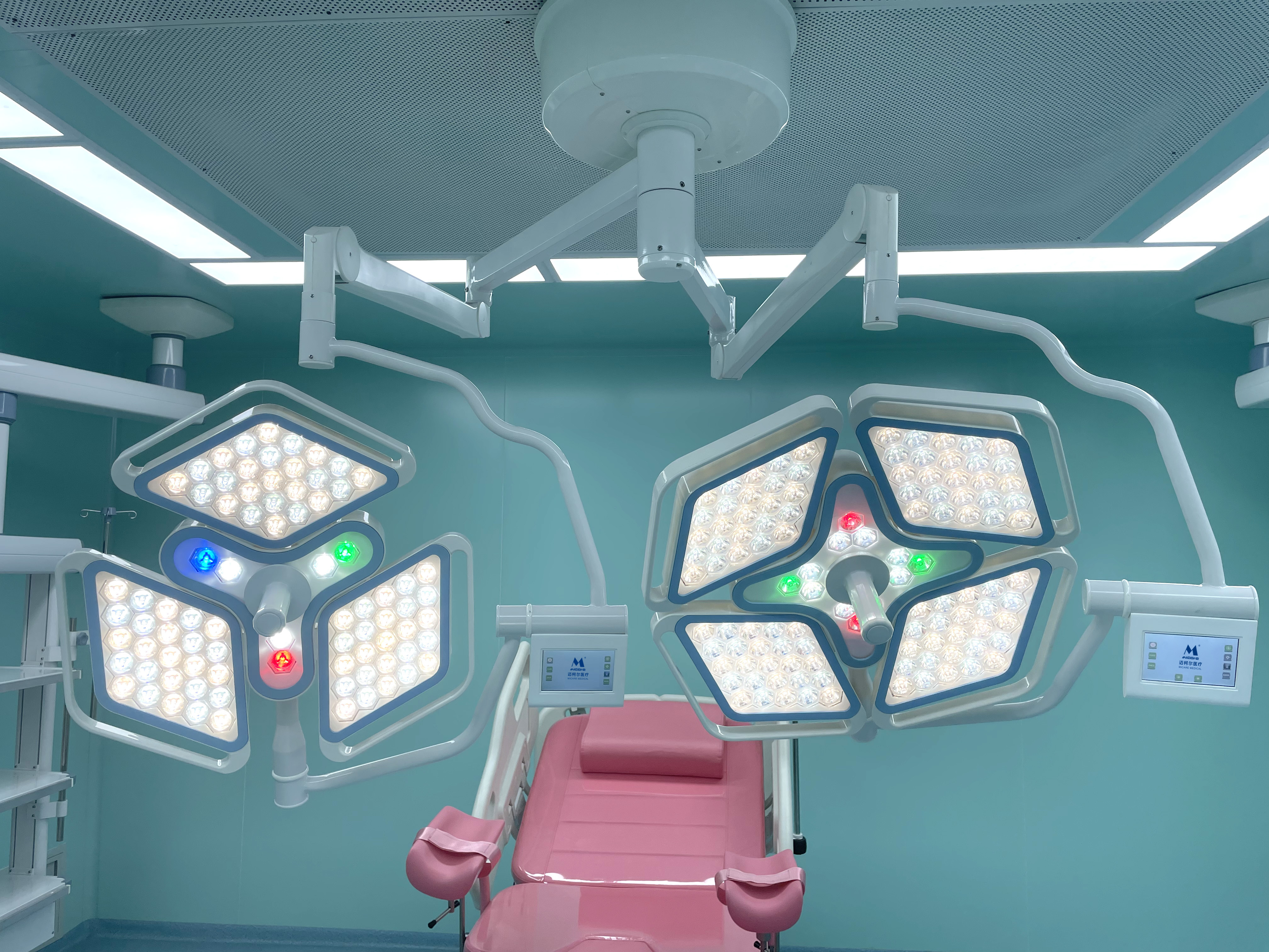 Medical theatre room double dome shadowless led Ceiling portable wall mounted surgical operating light with CE