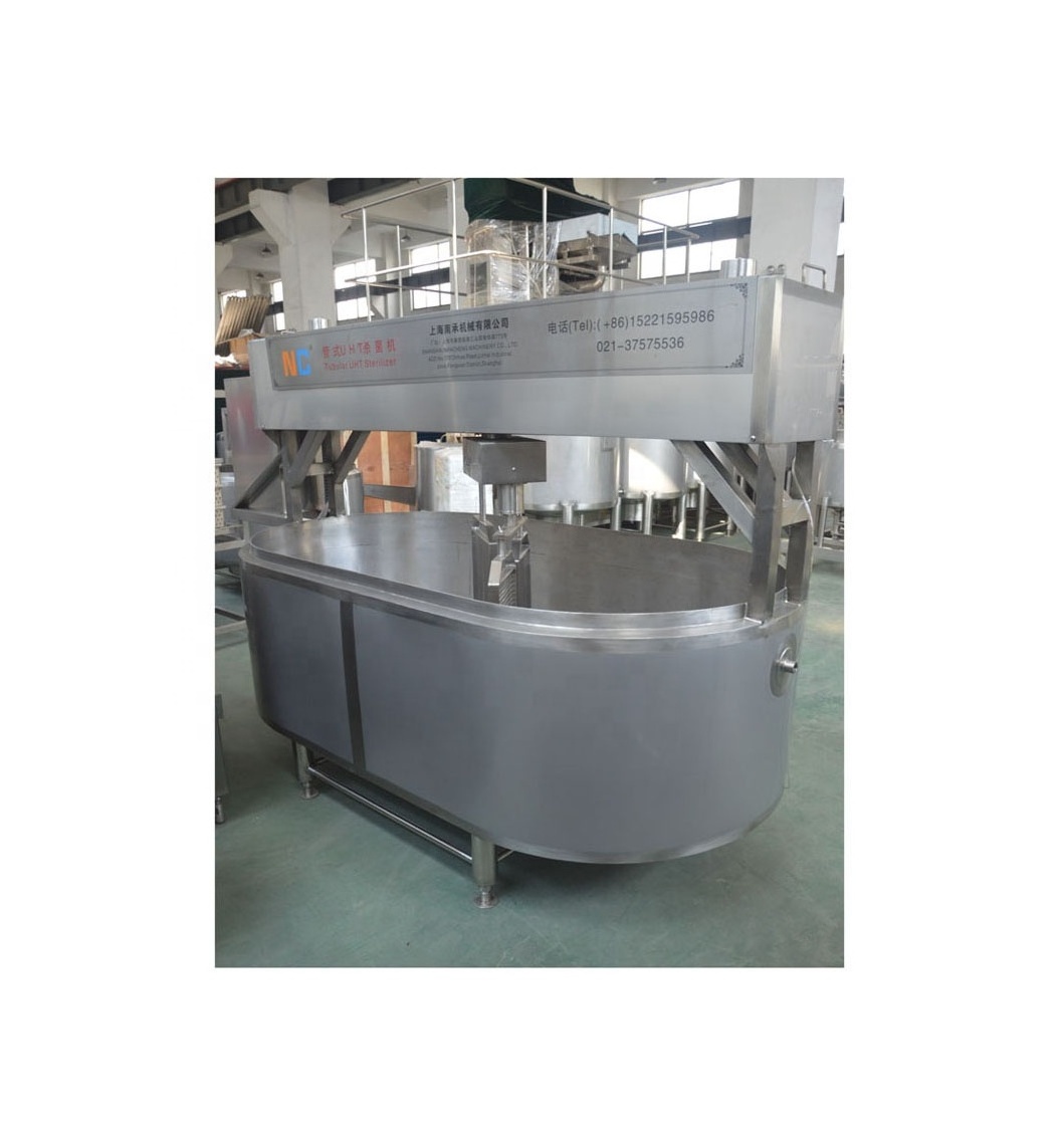 Cheese vat mozzarella cheese making machine