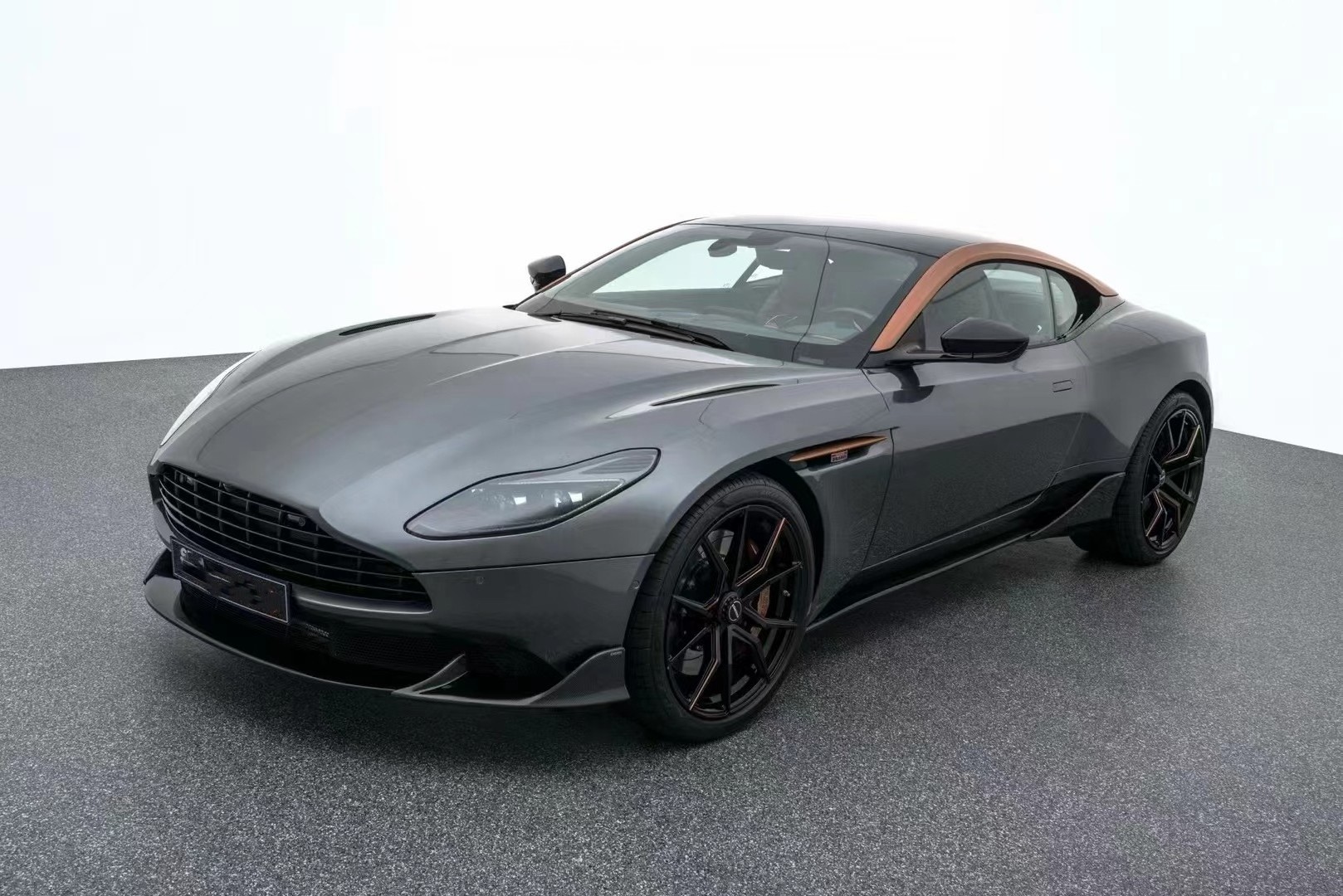 New Arrival Dry Carbon Fiber ST Style Body Kit For Aston Martin DB11 Front Lips Splitter Ducktail Spoiler Bodykit